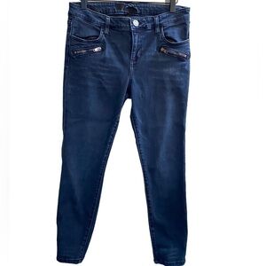 𝅺KUT From The Kloth Zippered Jeans Size 8 Zip Front Pockets Dark Wash